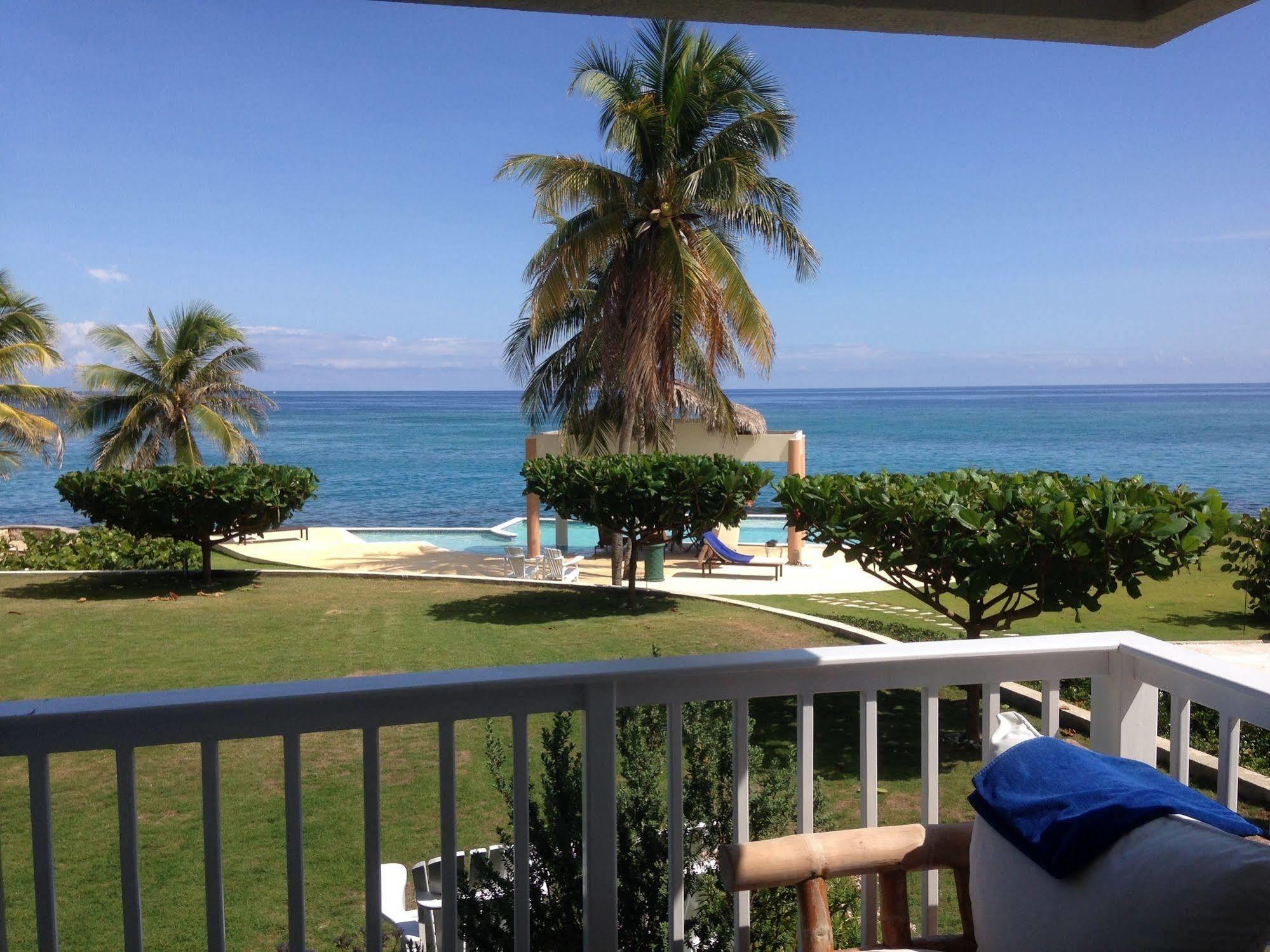 Whispering Seas Jamaica Apartment Ocho Rios Luaran gambar